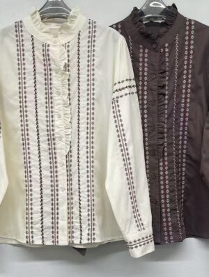 Alternative view of Blusa Marieta Chocolate